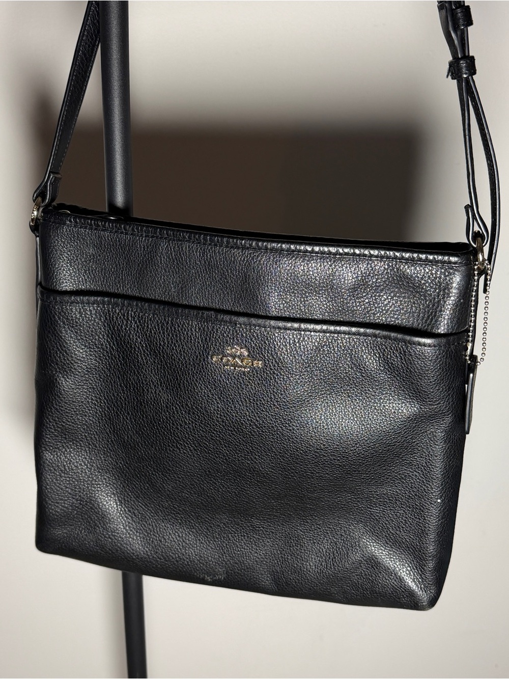 Coach New York Pebbled Leather Black Crossbody/Shoulder Bag Authentic - Picture 3 of 13